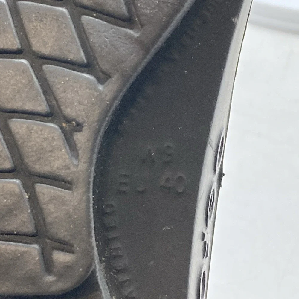 Oofos Oolala Recovery Sandals Womens 9 Black Flip Flops Slip On‎ Thong Comfort